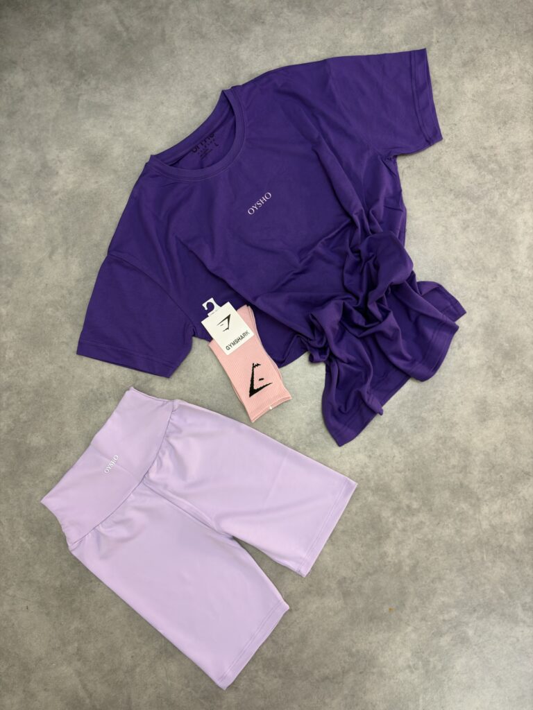 Ensemble ( Short oysho + t-shirt )