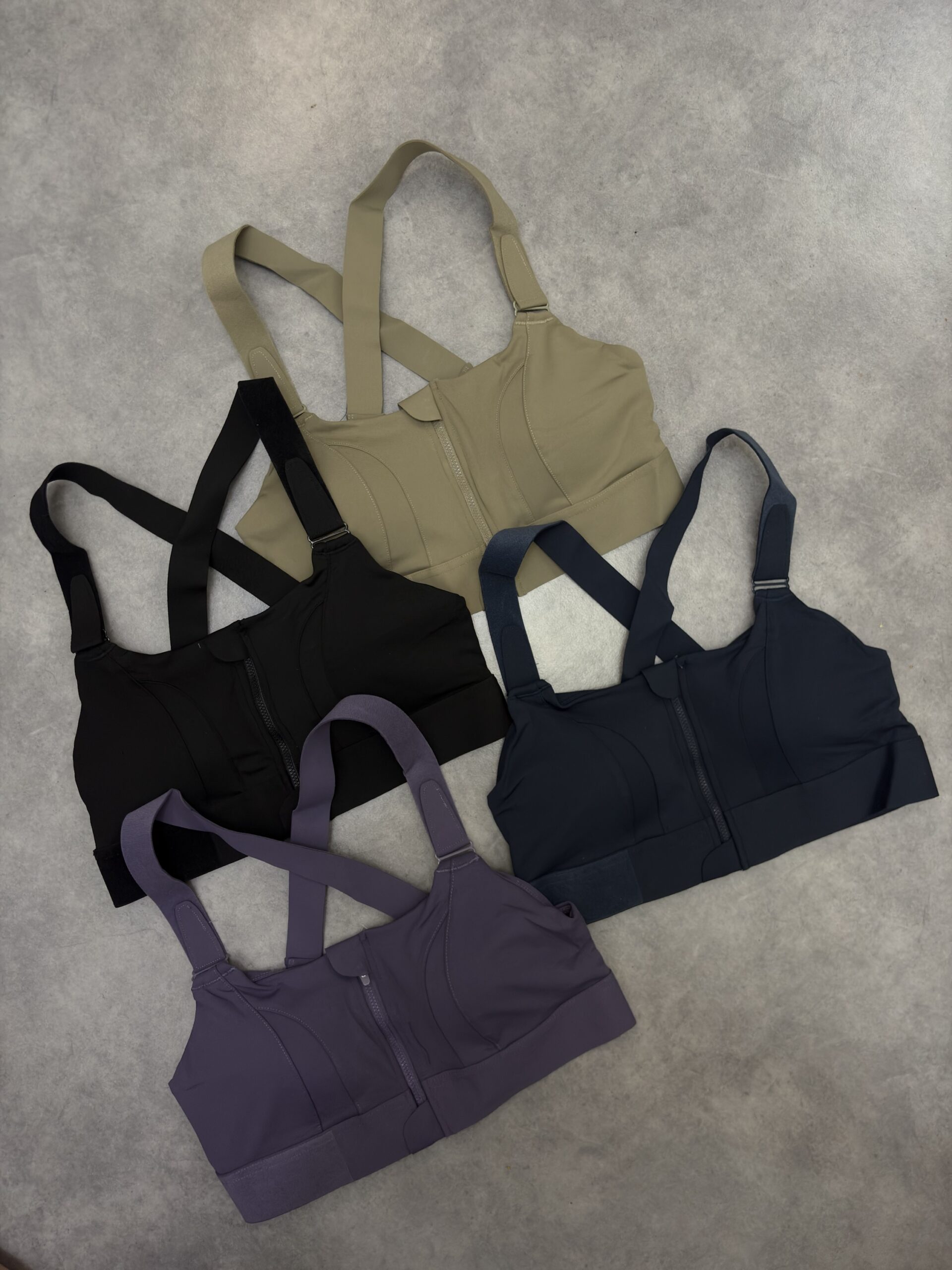 Brassière avec fermeture