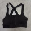 Brassière avec fermeture