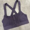 Brassière avec fermeture
