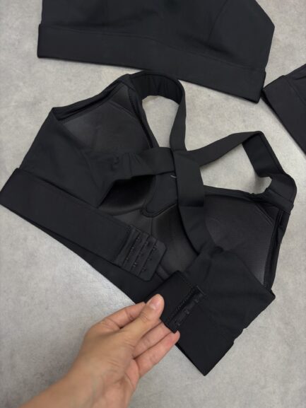 Brassière noir